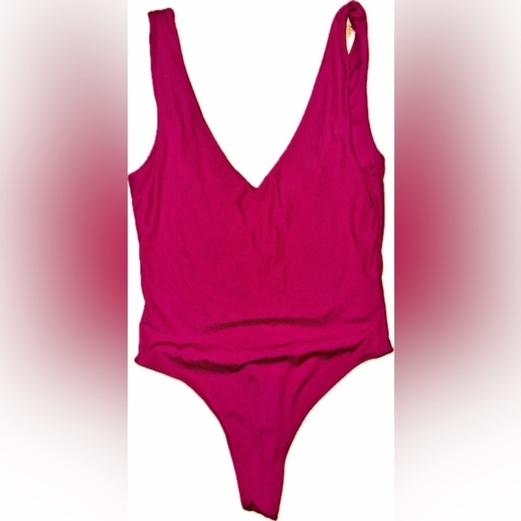 House of Harlow 1960 Ribbed Double V Bodysuit - Picture 1 of 3